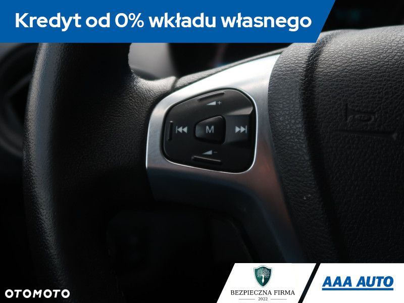 Ford transit-courier - 13