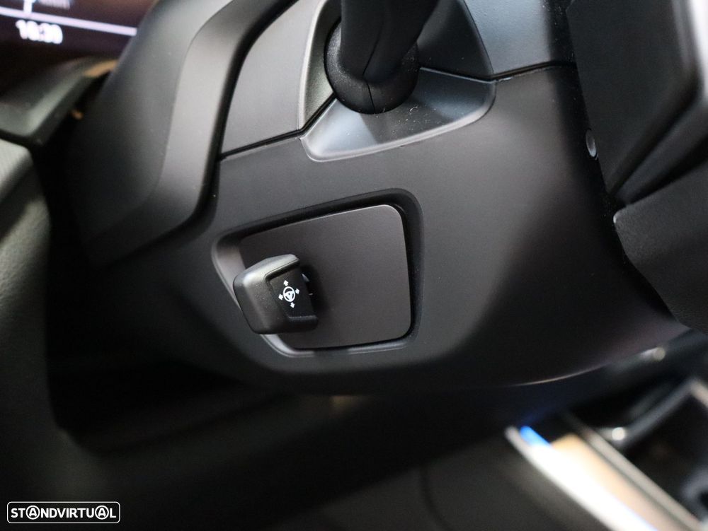 BMW X5 45 e xDrive Pack M - 29