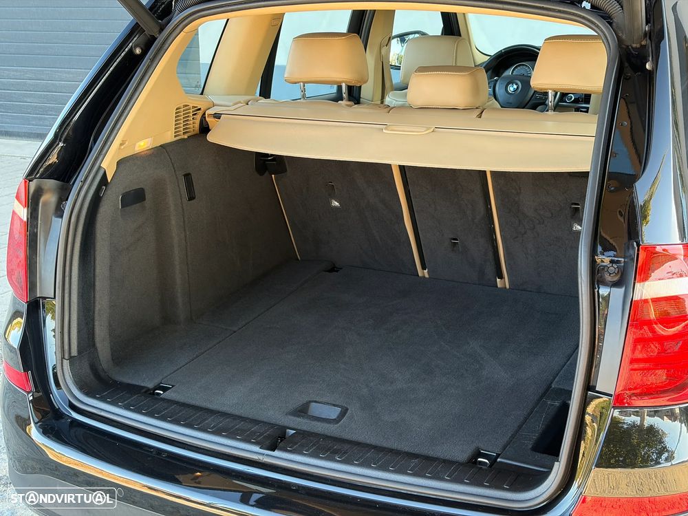 BMW X3 18 d sDrive Auto - 24