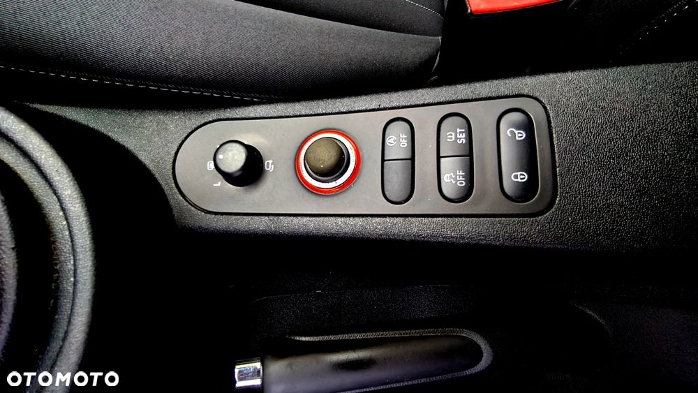 Seat Leon 1.6 TDI DPF E-Ecomotive Style Copa - 20