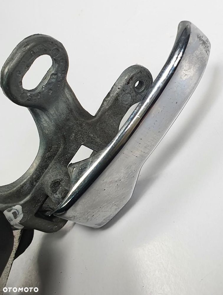 KLAMKA DRZWI PRAWY PRZÓD PRZEDNIA MERCEDES W115 W114 1107660419 - 2