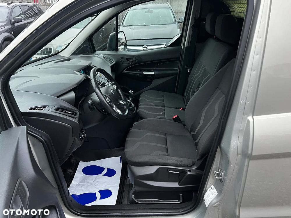 Ford Transit Connect - 14
