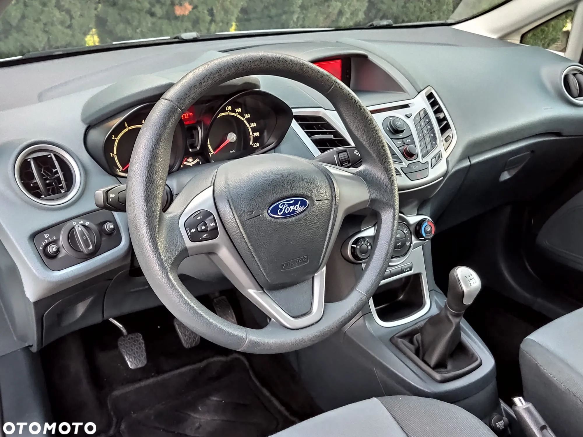 Ford Fiesta 1.25 Ambiente - 12