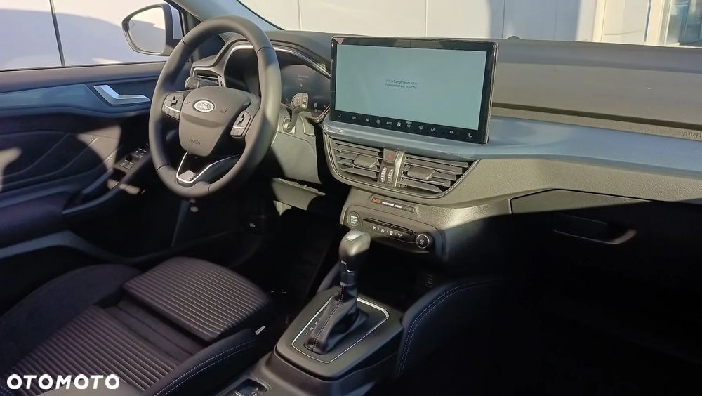 Ford Focus 1.0 EcoBoost mHEV Active X - 11