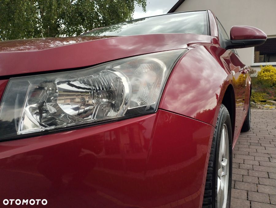 Chevrolet Cruze 1.8 LT - 13