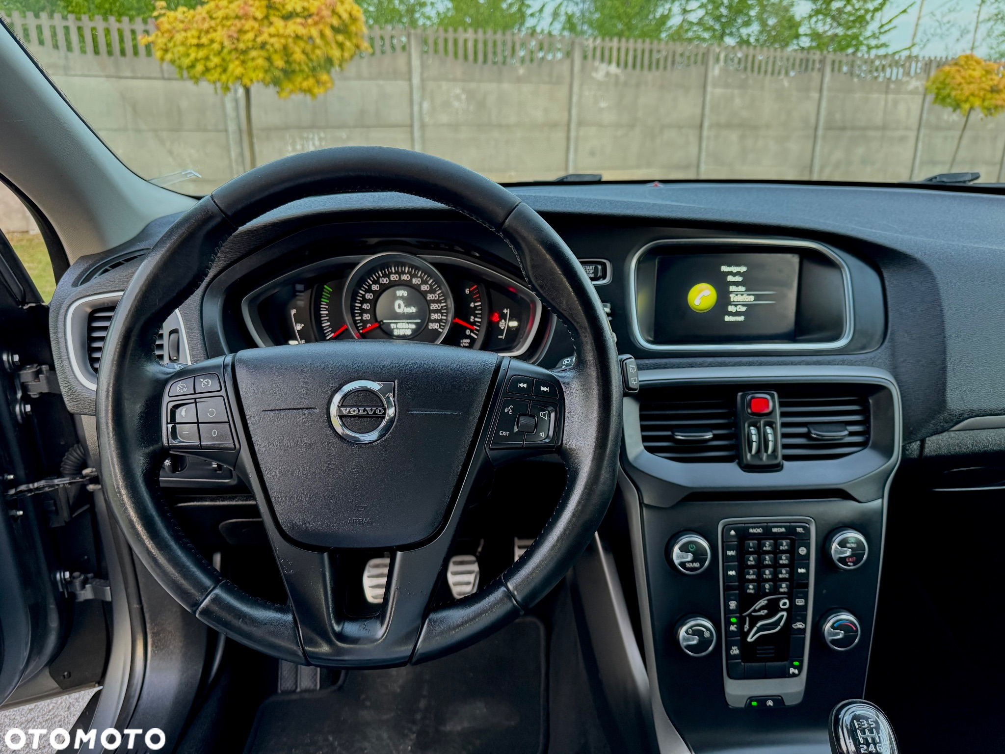 Volvo V40 - 21