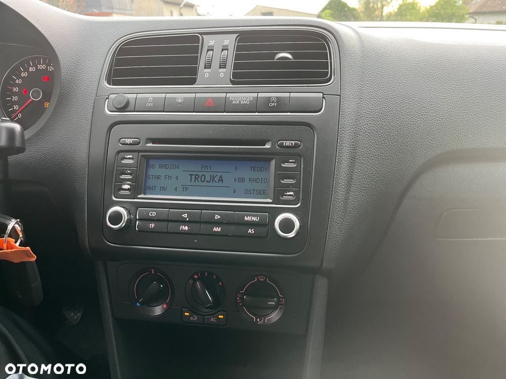 Volkswagen Polo 1.6 TDI Comfortline - 10