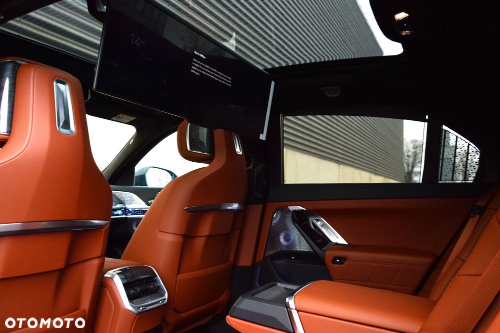 BMW Seria 7 740d xDrive mHEV Individual Edition sport - 16