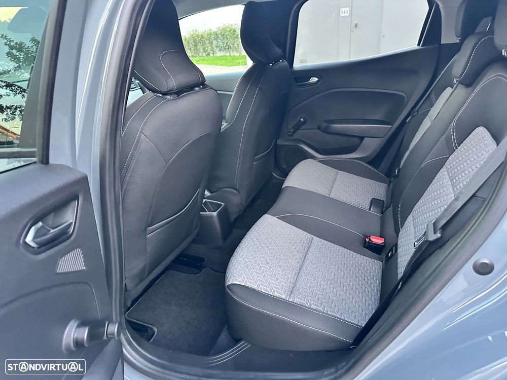 Renault Clio 1.0 TCe Limited Bi-Fuel - 41