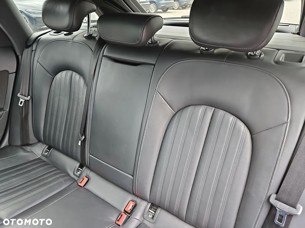 Audi A6 Avant - 12