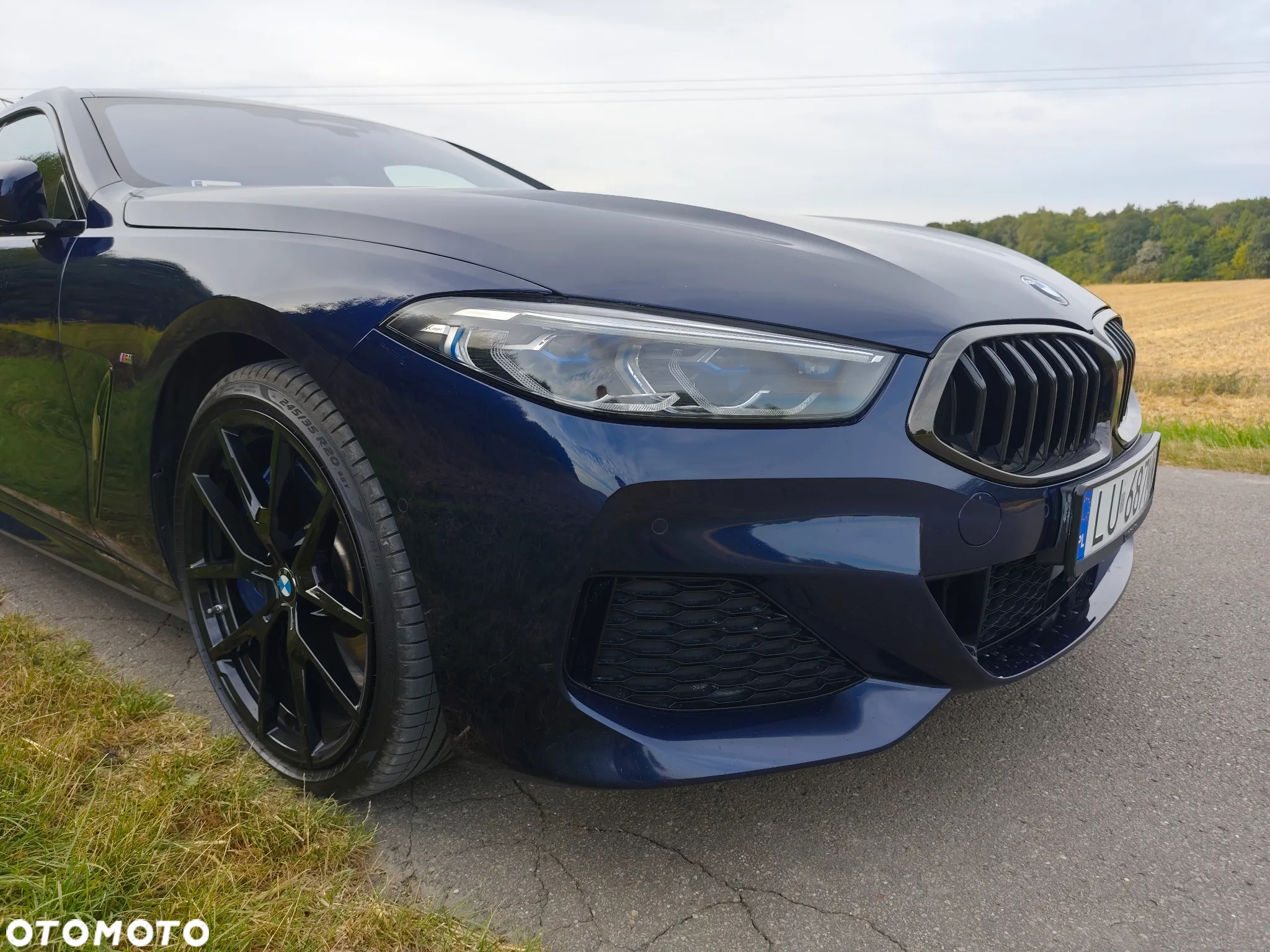 BMW Seria 8 - 12