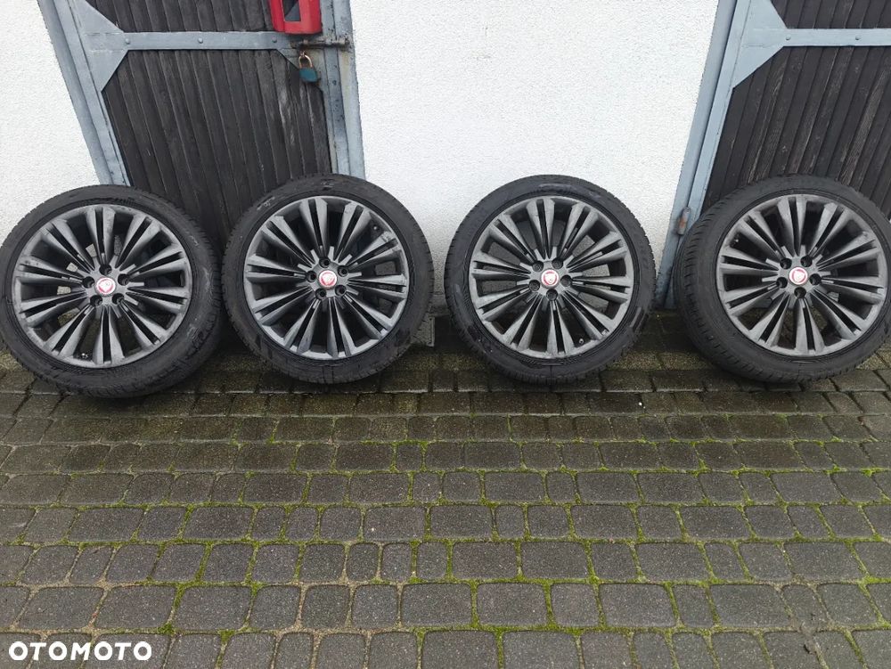 Jaguar XF 25t AWD Prestige - 19