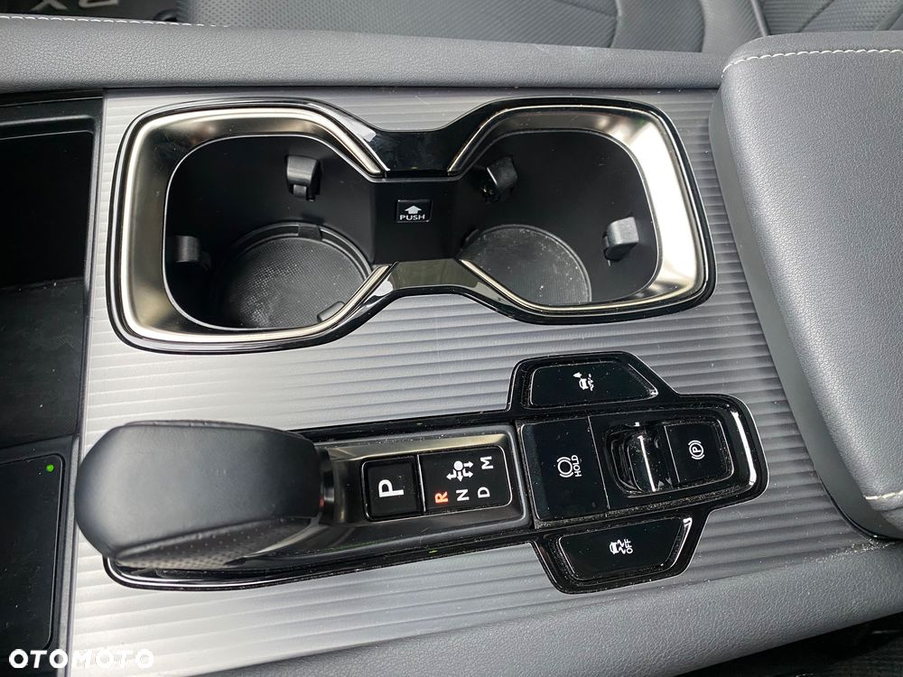 Lexus RX 500h F Sport - 31