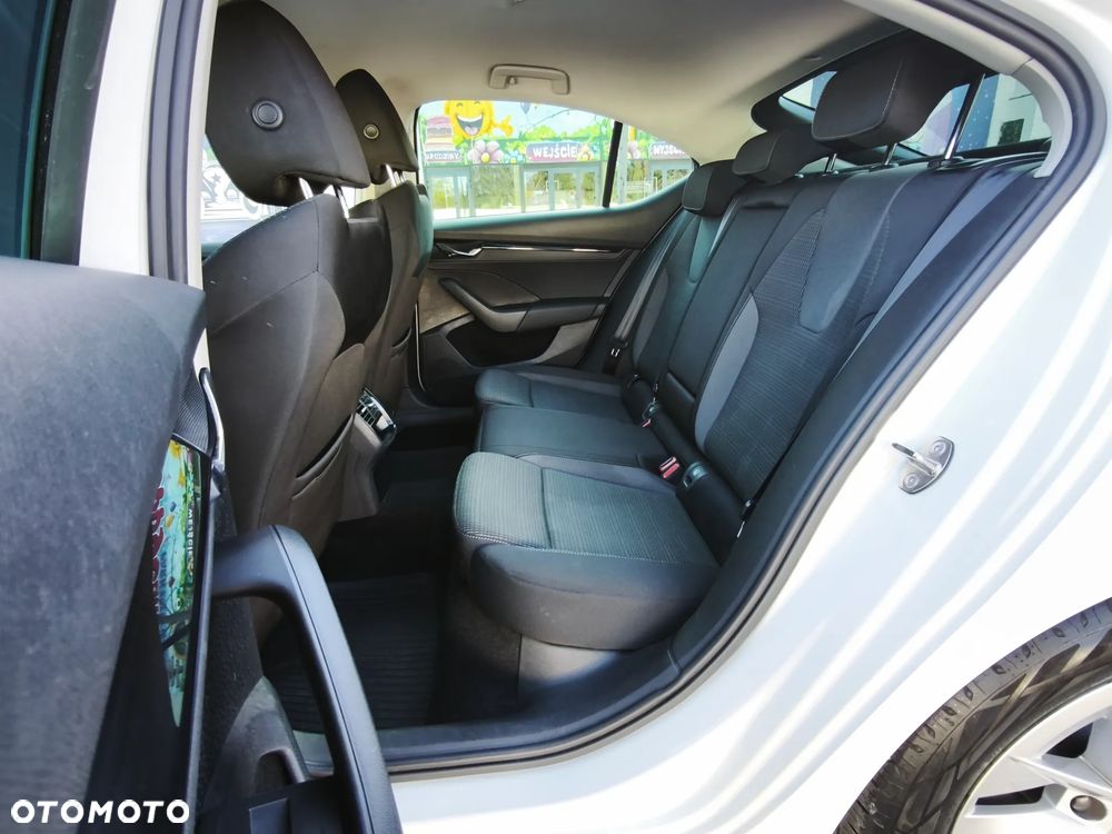 Skoda Octavia 1.5 TSI GPF ACT Ambition - 38