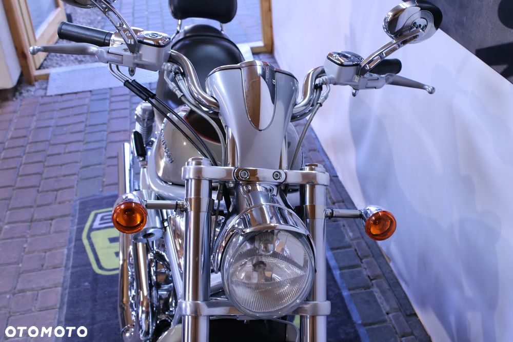 Harley-Davidson V-Rod Street Rod - 14