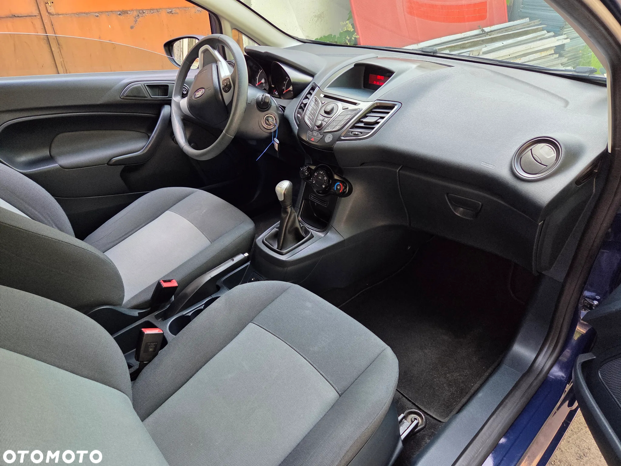 Ford Fiesta 1.25 Ambiente - 8