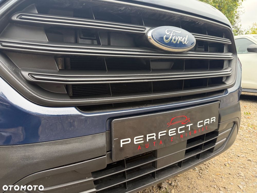 Ford TRANSIT CUSTOM - 40