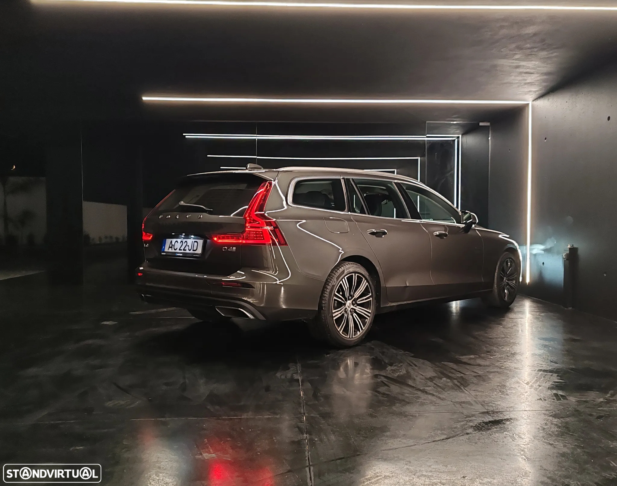 Volvo V60 2.0 D4 Inscription Geartronic - 3