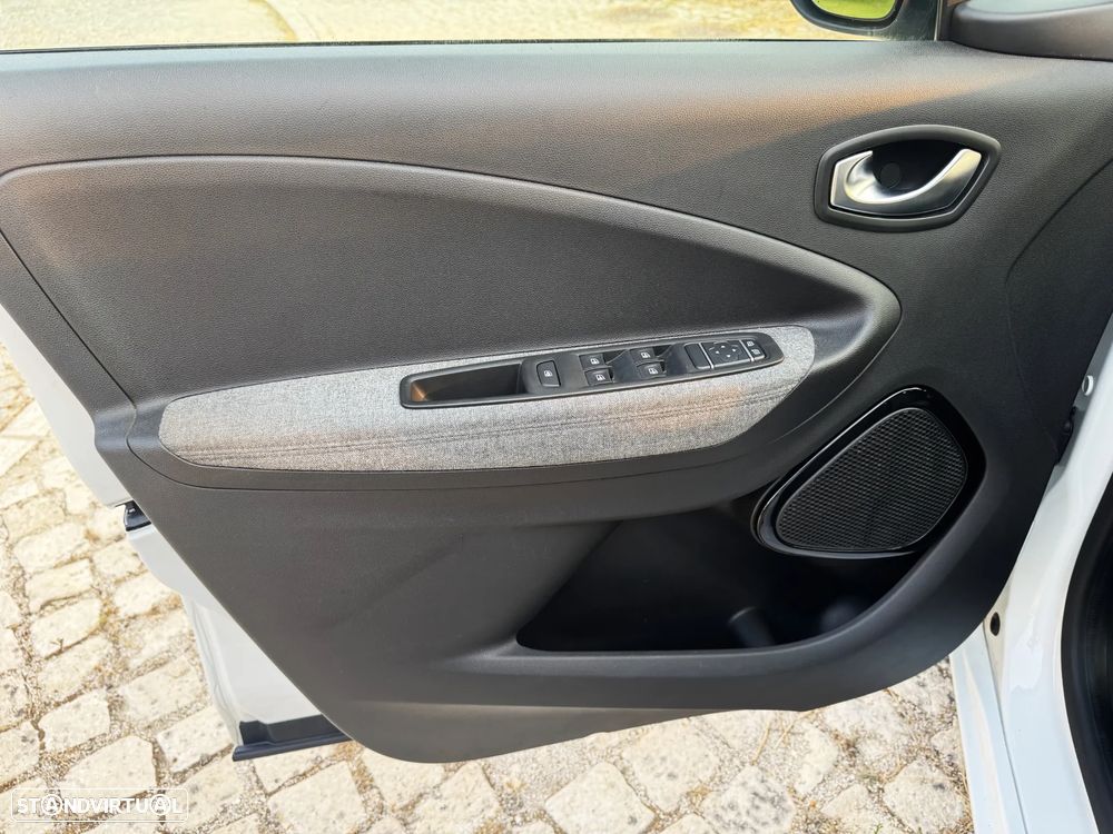 Renault Zoe (c/ Bateria) Limited 50 - 12