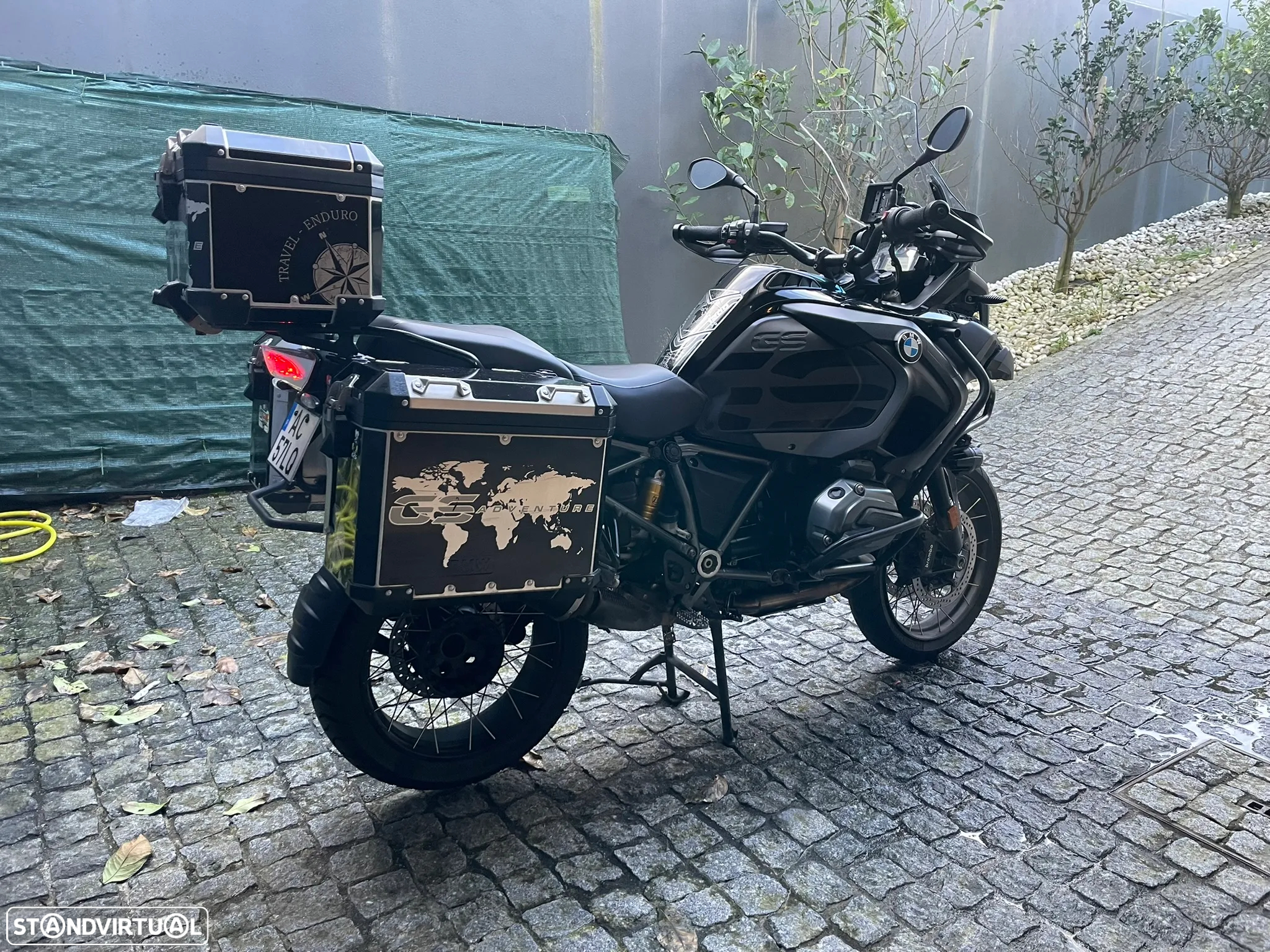 BMW R 1200 GS Adventure Triple Black - 2