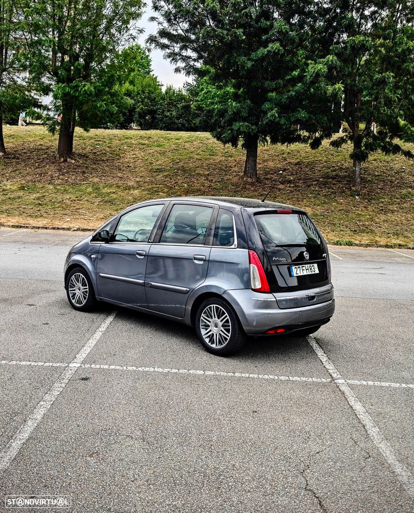 Lancia Musa 1.3 Multijet 16v DPF Auto Platinum - 4
