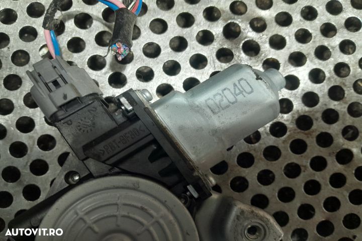 Macara geam fata stanga electrica 5713A258 5713A258 Mitsubishi ASX 1 - 2