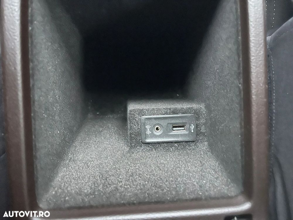 Volkswagen Passat Variant 2.0 TDI Comfortline - 15