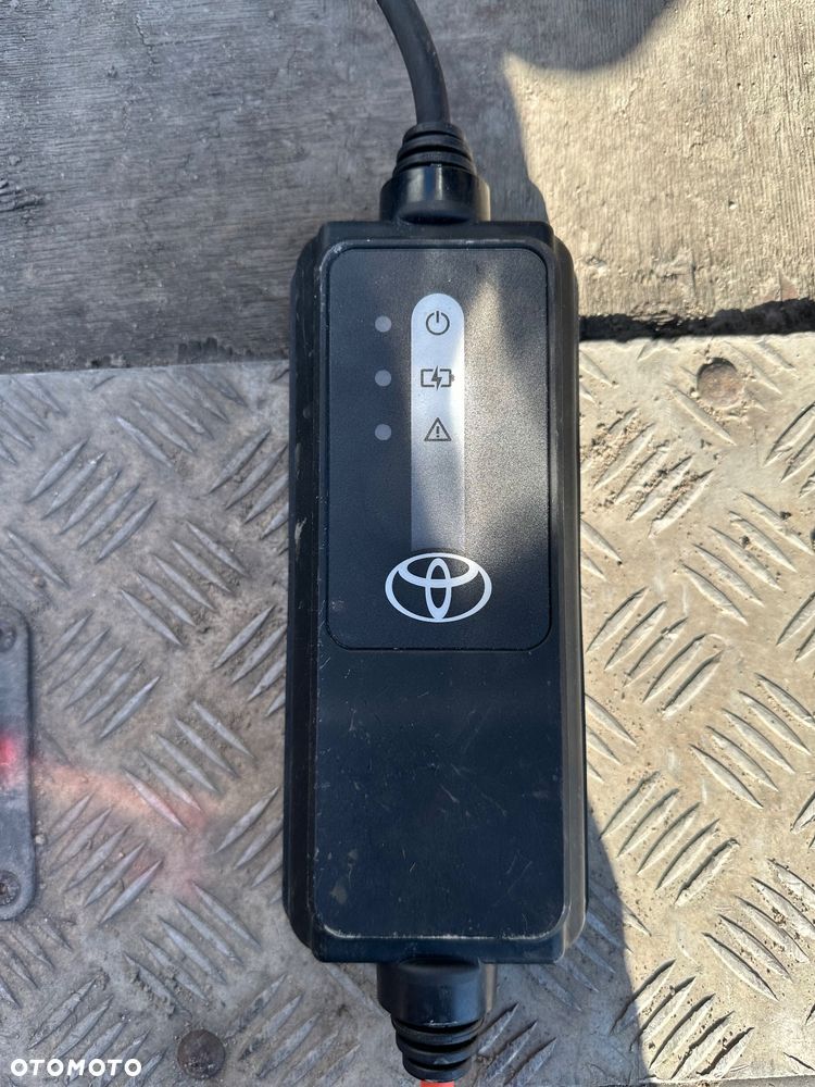 KABEL PRZEWÓD ŁADOWANIA TYPE2 10A 2.3Kw 230v. TOYOTA. - 1
