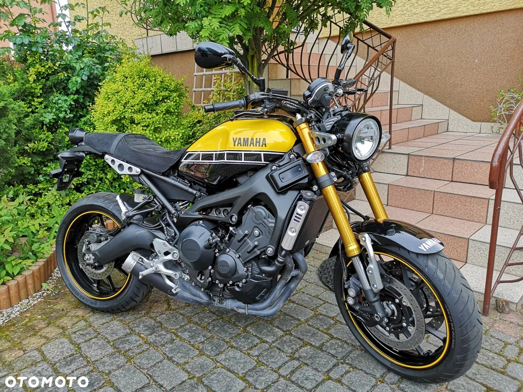 Yamaha XSR - 2