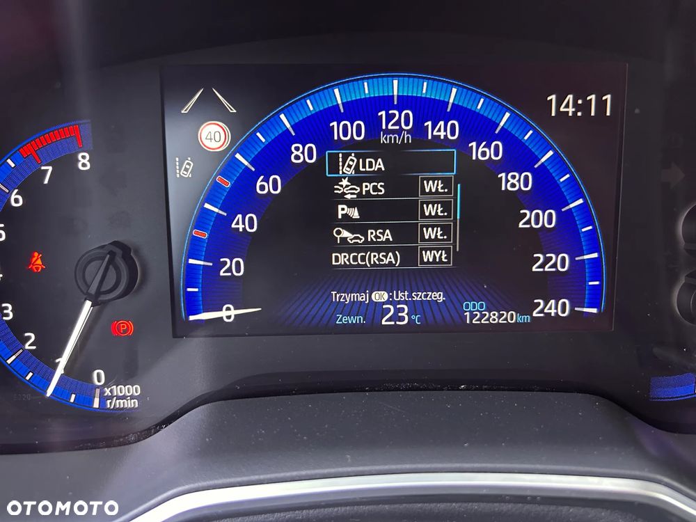 Toyota Corolla - 22