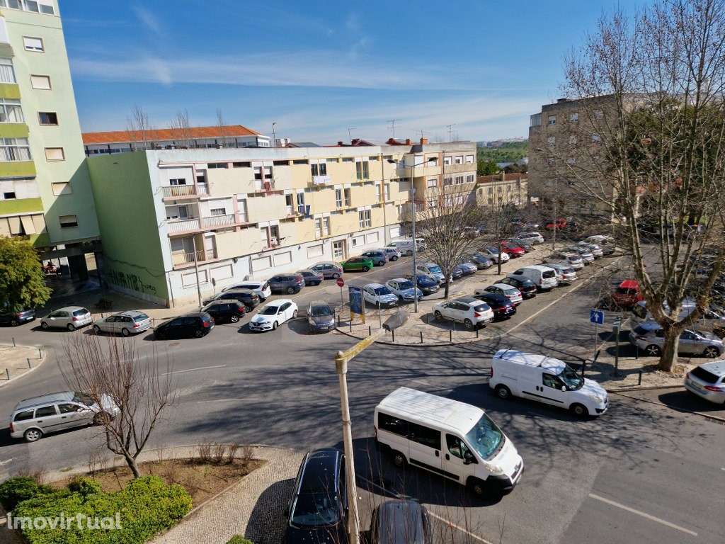 T3 totalmente remodelado, na Pontinha em Odivelas, a cerca de 150m ... - Grande imagem: 5/32