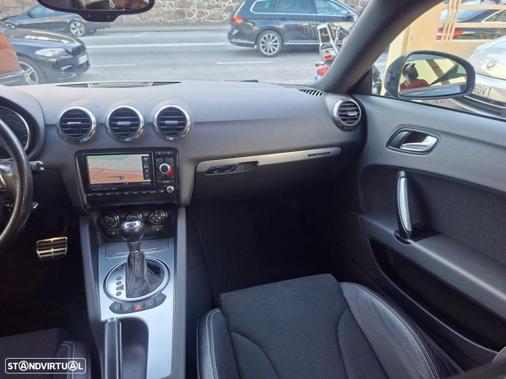 Audi TT Coupé 2.0 TFSI S tronic - 28