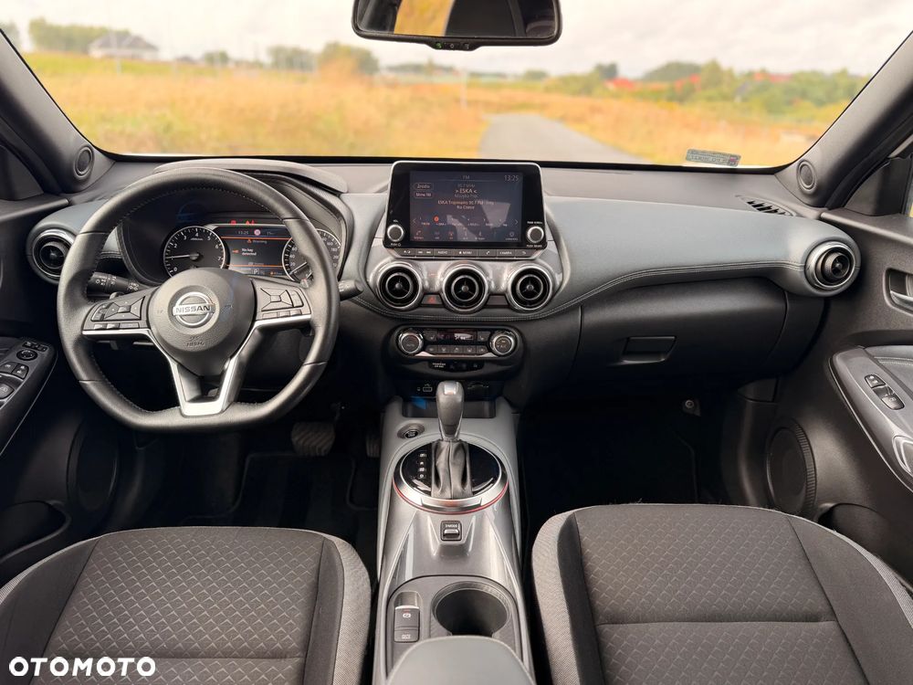 Nissan Juke 1.0 DIG-T N-Connecta DCT - 18