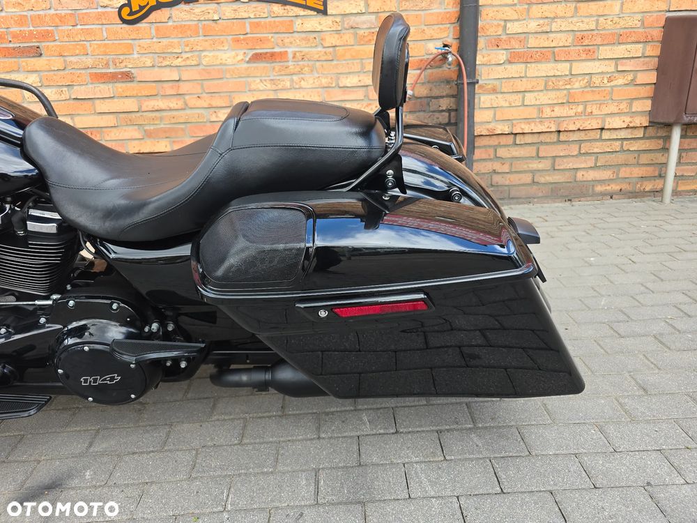 Harley-Davidson Touring Street Glide - 13