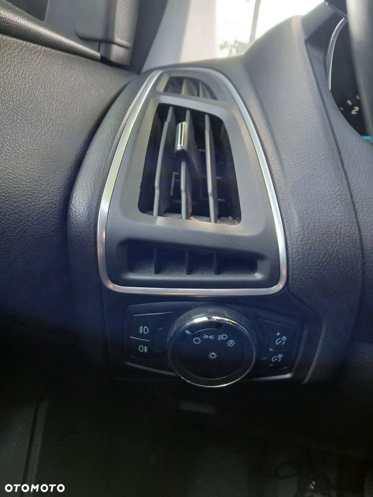 Ford Focus - 20