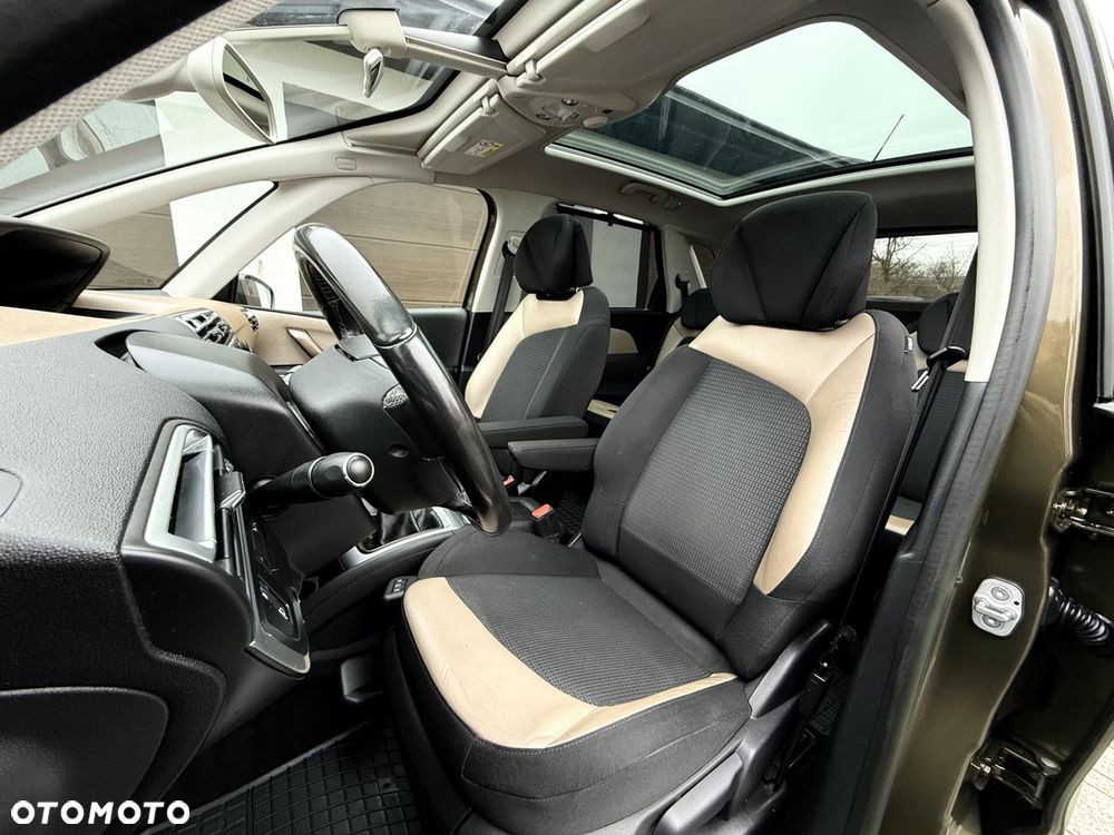 Citroën C4 Picasso THP 155 Exclusive - 15