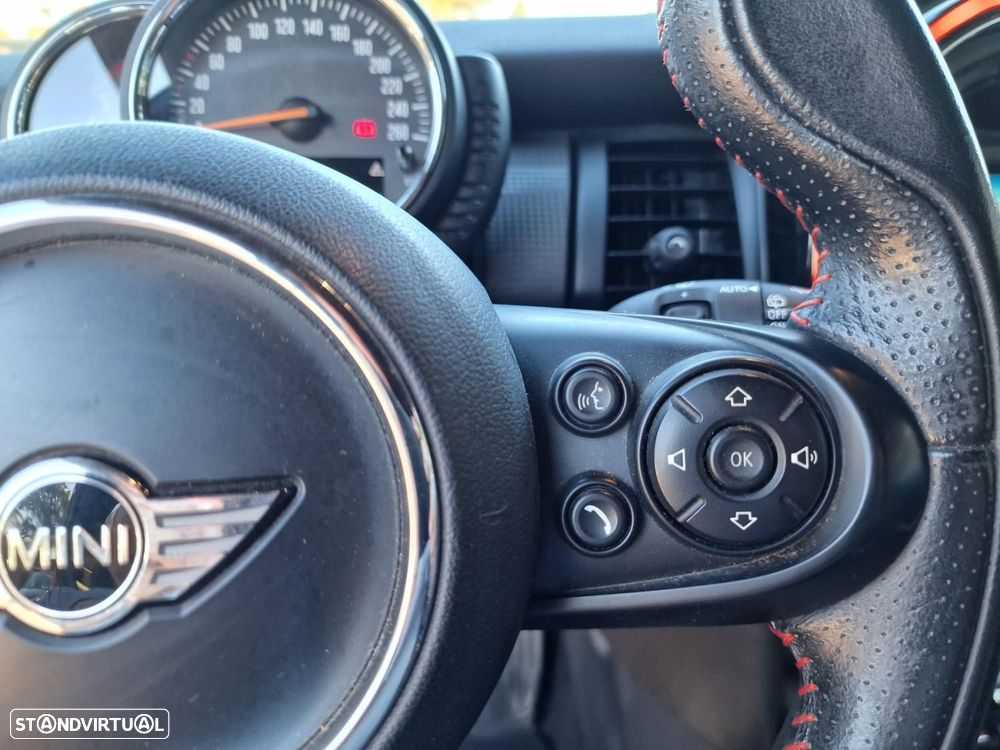 MINI 3 Portas Cooper D - 37