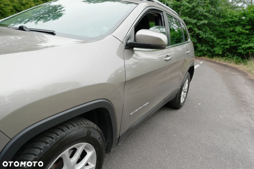 Jeep Cherokee 2.0 MJD 4x2 Longitude EU6 - 12