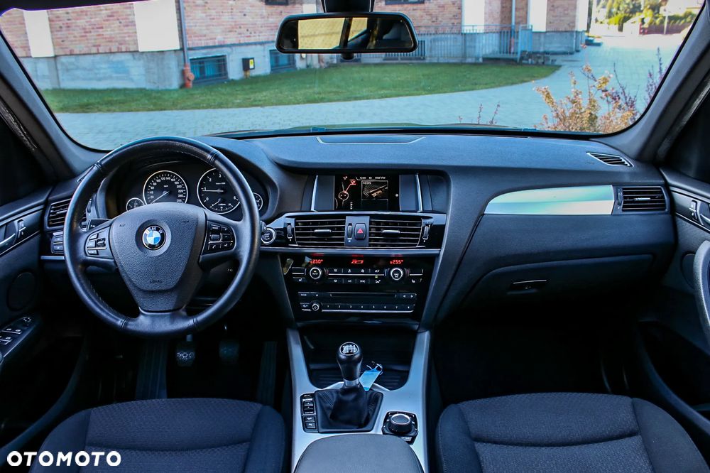 BMW X3 xDrive20d - 17