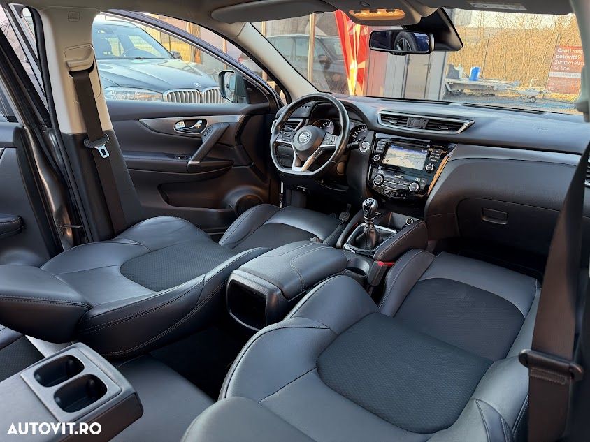 Nissan Qashqai 1.5 DCI TEKNA+ - 8