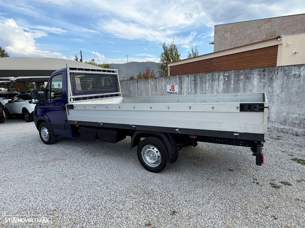 Iveco Daily 35S11 3LUG Maxi APENAS 92.000 Kms - 4