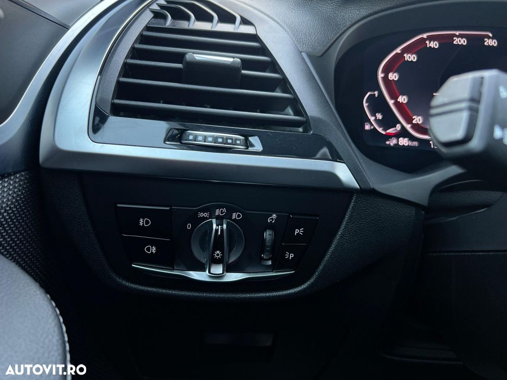 BMW X3 - 40