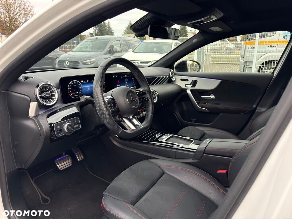 Mercedes-Benz Klasa A 35 AMG 4-Matic 7G-DCT - 15