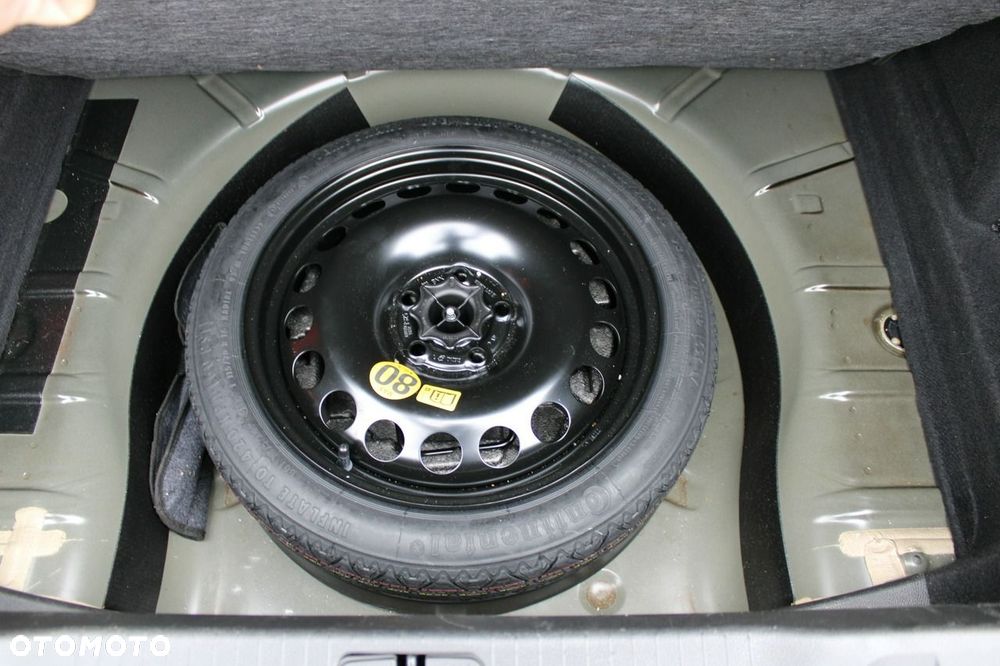 Opel Astra 1.6 Active - 31