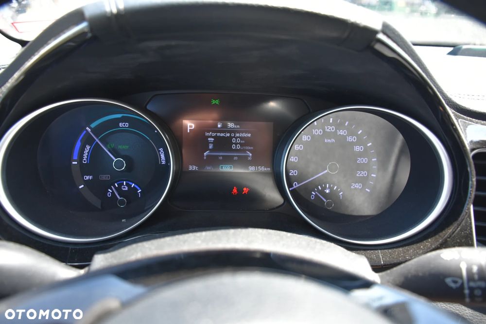 Kia Ceed 1.6 GDI DCT OPF Vision - 17
