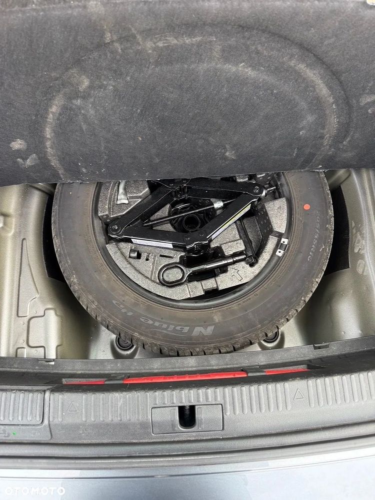 Skoda Superb 2.0 TDI SCR 4x4 L&K DSG - 8