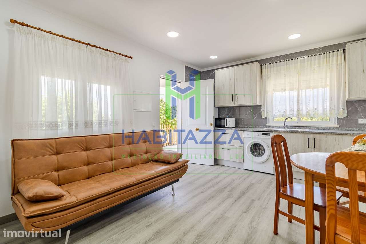 Apartamento T2 para Arrendamento Sazonal de NOVEMBRO a FEVEREIRO, no F - Grande imagem: 4/13