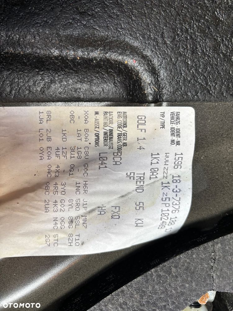 Volkswagen Golf - 16