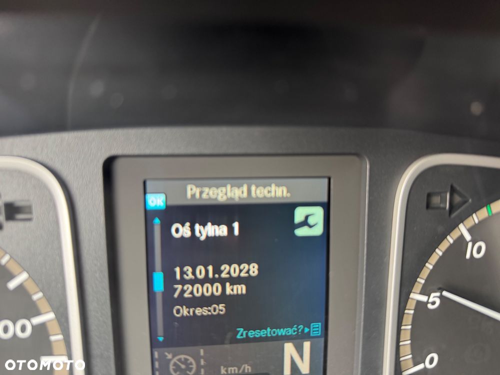 Mercedes-Benz ATEGO - 27