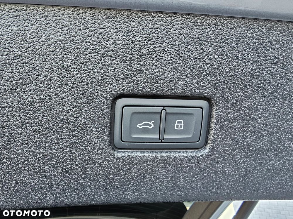 Audi Q8 SUV TDI quattro 210 kW tiptronic - 17